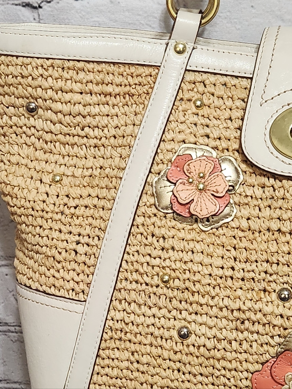 Coach Hamptons Weekend Straw Applique Tote Bag #19347 - Picture 11 of 16